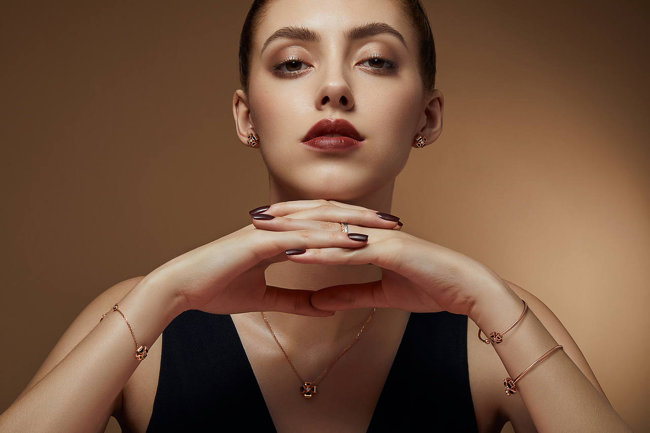 好久沒傳圖了（圖ZMTY2Njg2MDY0） - 人像攝影 - 站酷設(shè)計(jì)師香菜牛肉飯?jiān)瓌?chuàng)素材 - 站酷ZCOOL