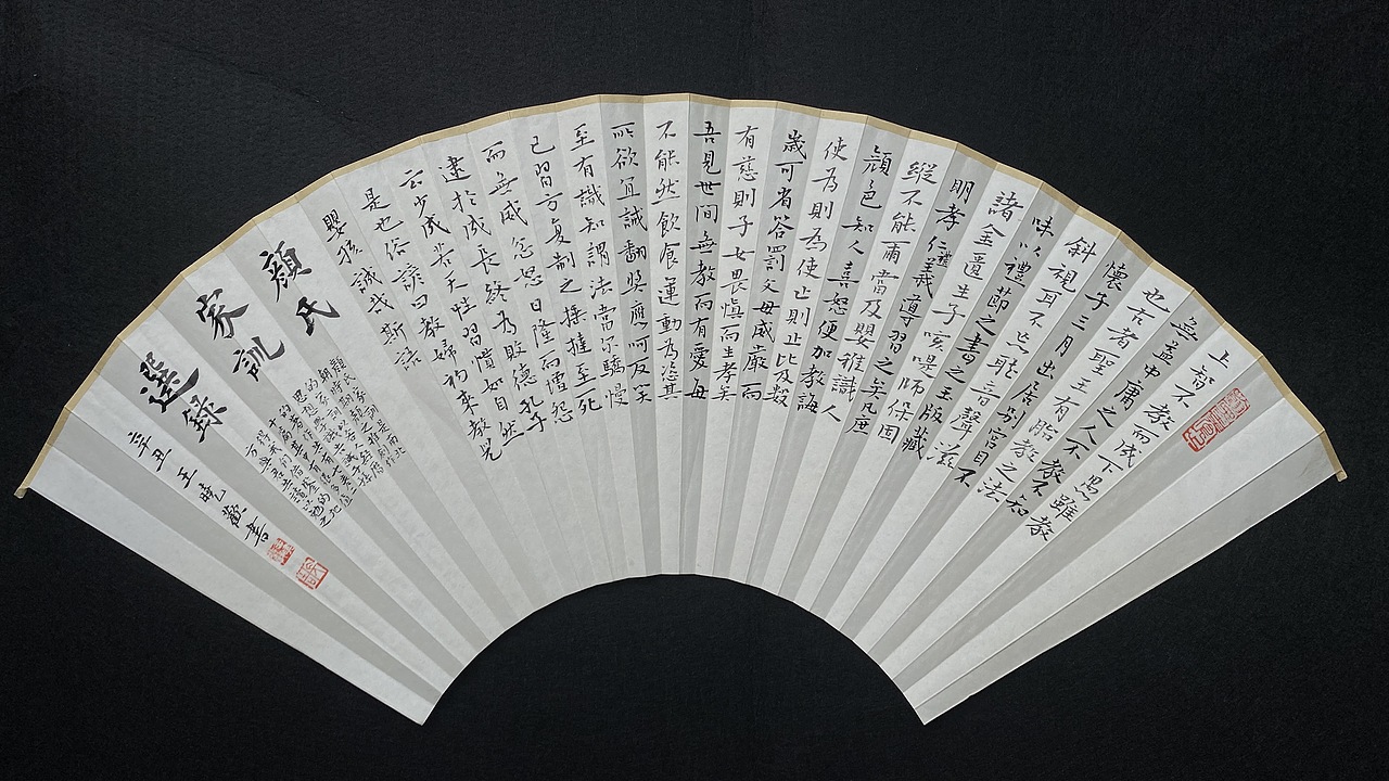 可以是某种和网站挂钩的元素反复使用例如标题是左对齐的,那么副标题