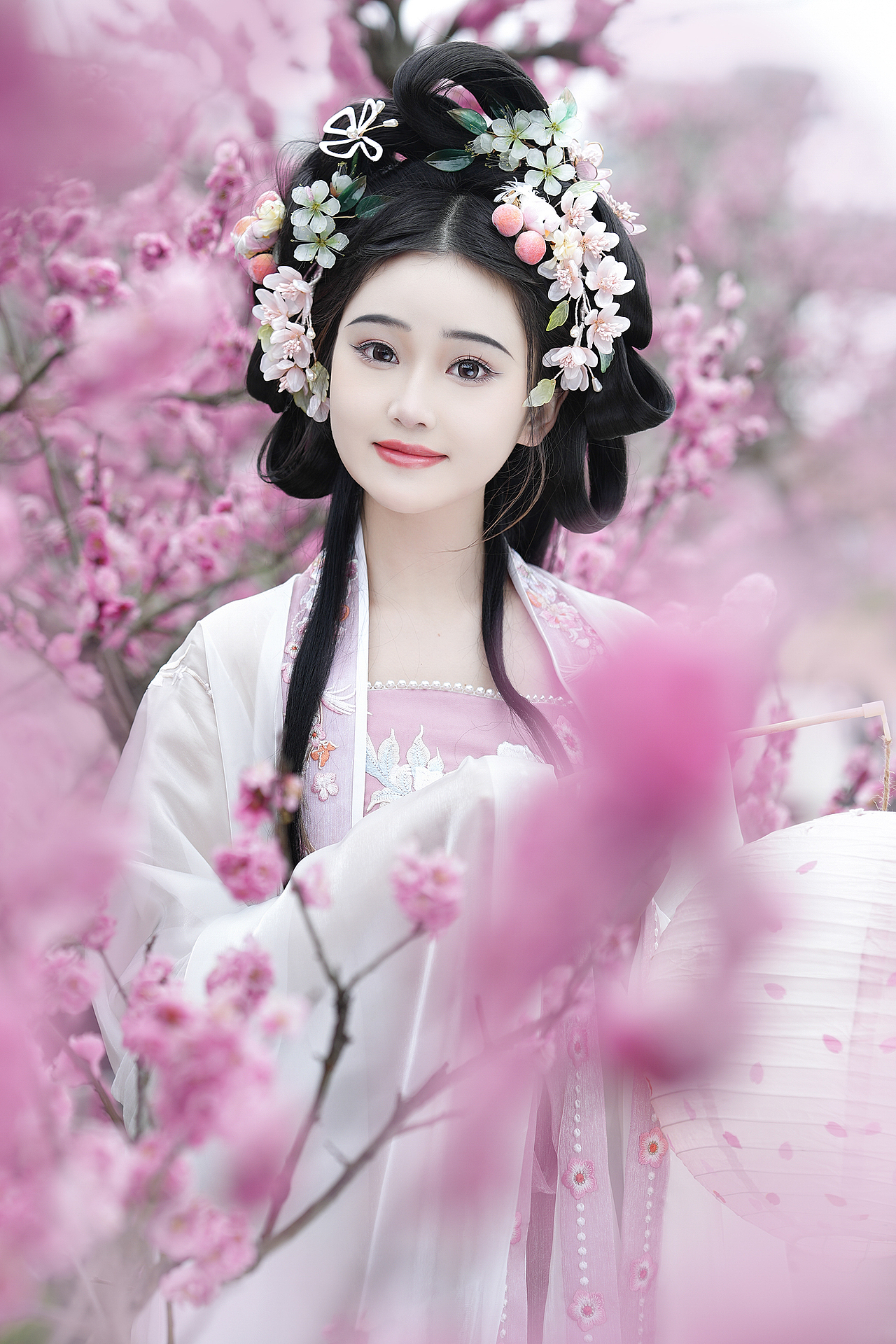 春日梅花 汉服少女写真