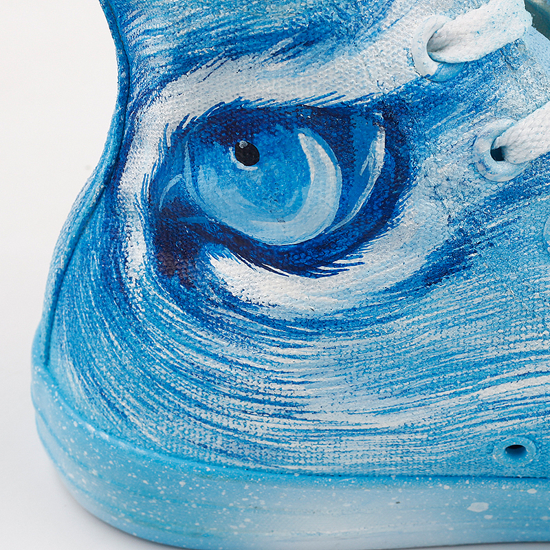 雪之虎高级手绘帆布鞋创作