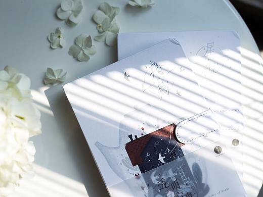 《透明心事》封面设计（个人主页-ZMjc0NzY3NzY=） - 书籍/画册 - 站酷设计师李骁原创素材 - 站酷ZCOOL