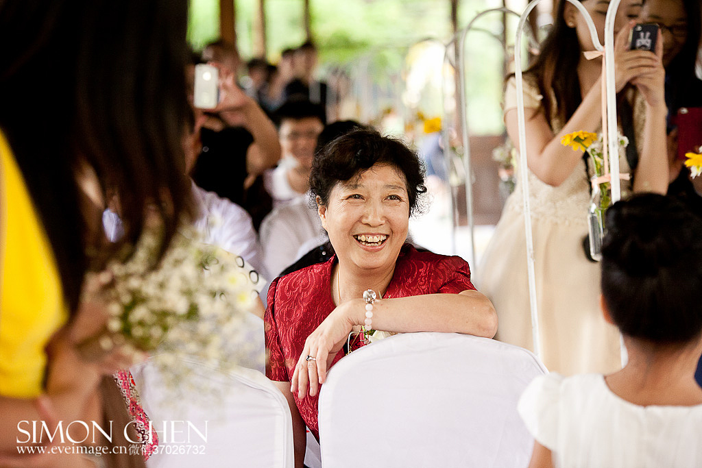 【爱在仙踪-果园西餐厅】纪实婚礼摄影跟拍作品陈昕Simon Chen伊视觉摄影（图ZMjU1OTIyNjg=） - 人像摄影 - 站酷设计师婚礼摄影师陈昕原创素材 - 站酷ZCOOL