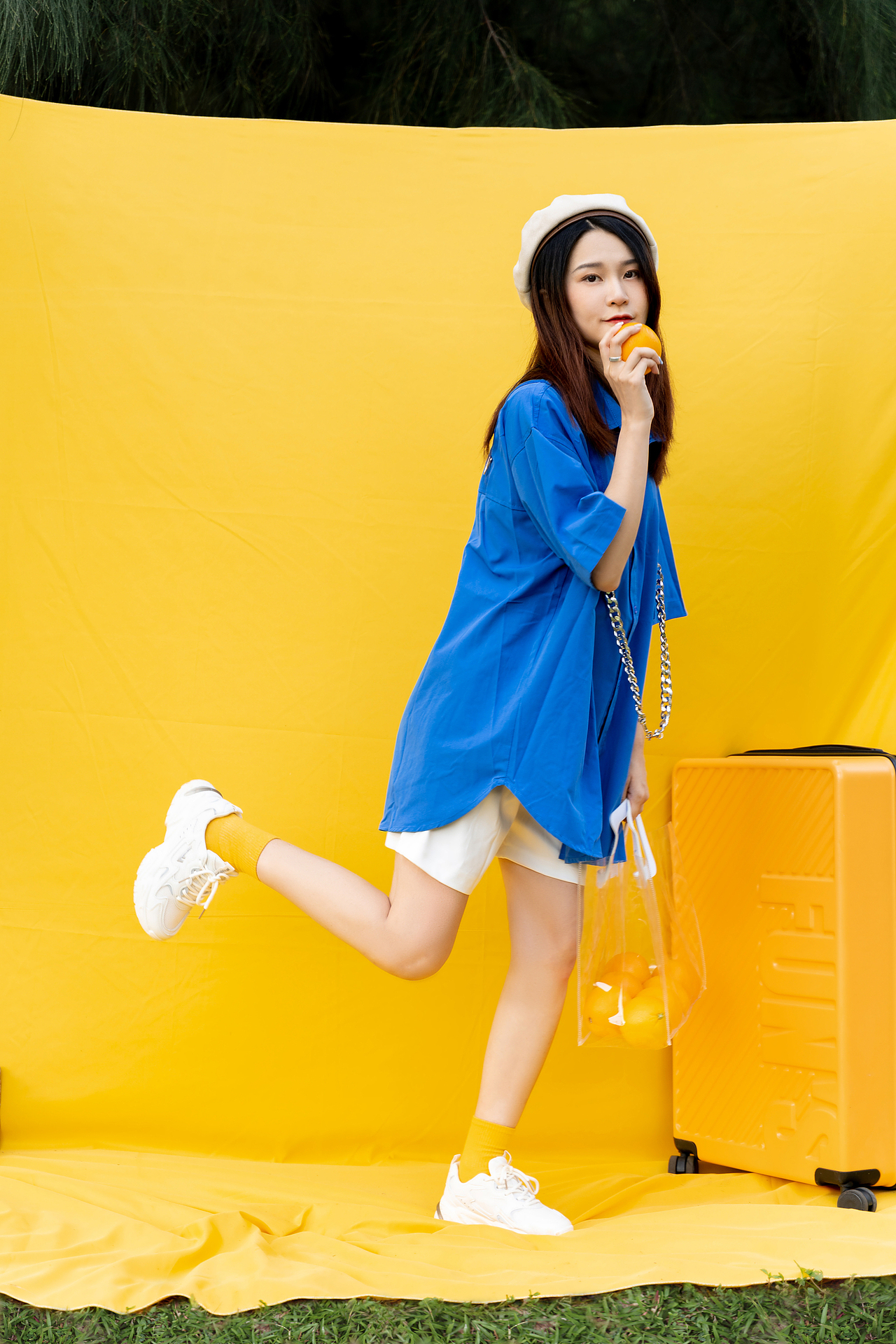 克莱因蓝生日写真