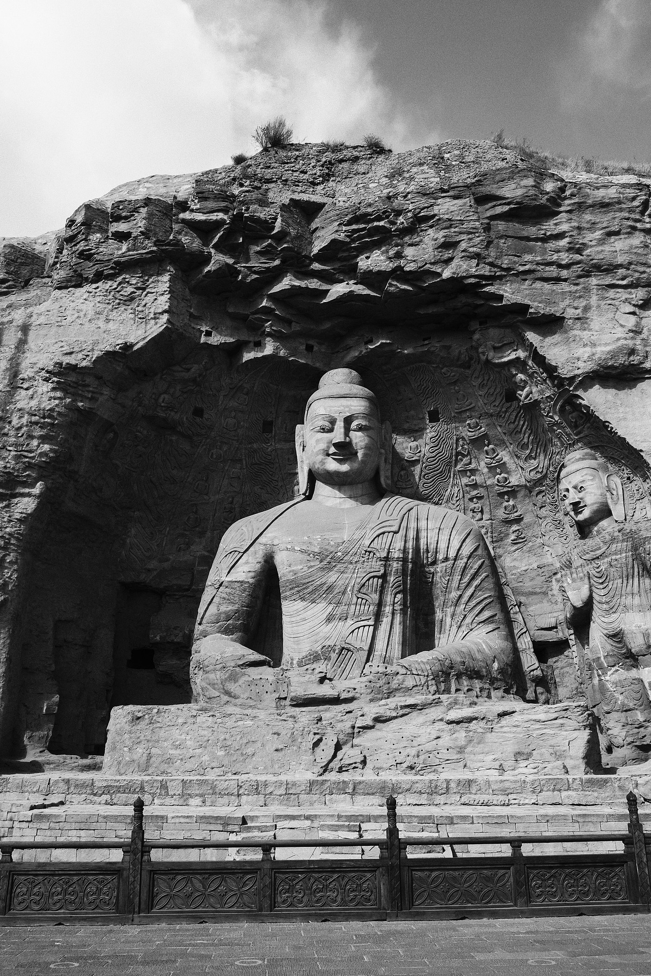 空旷的云冈石窟