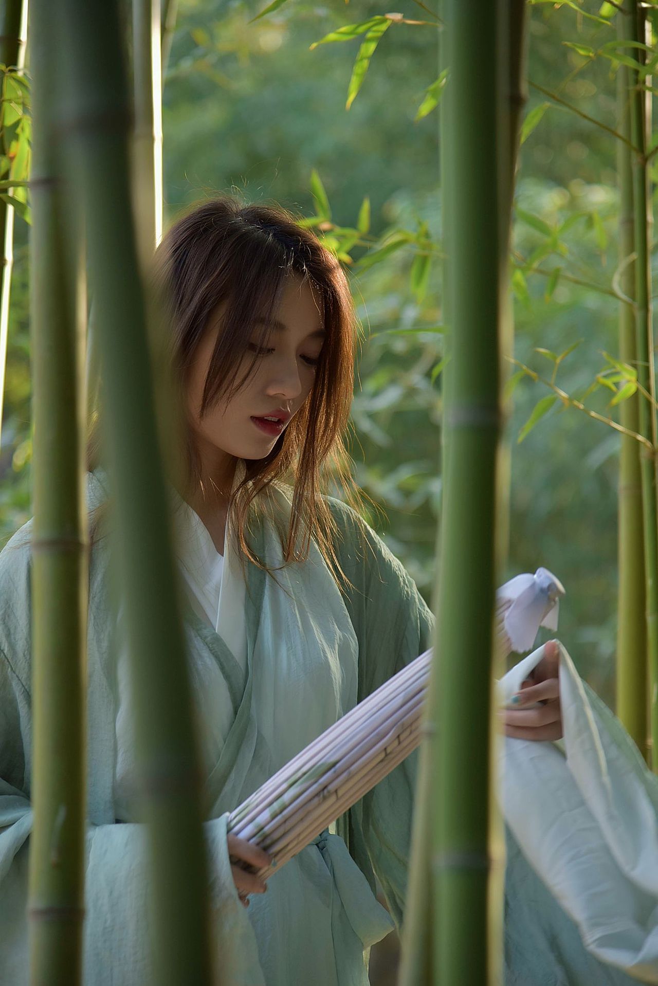 苦学摄影多年,只为求得今日一鸣惊人,诸位 献丑了