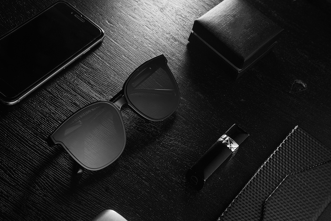 三慧集团 旗下 蓝猫商城眼镜拍摄（图ZMTcwMDg3MTQw） - 产品摄影 - 站酷设计师以摄之名原创素材 - 站酷ZCOOL