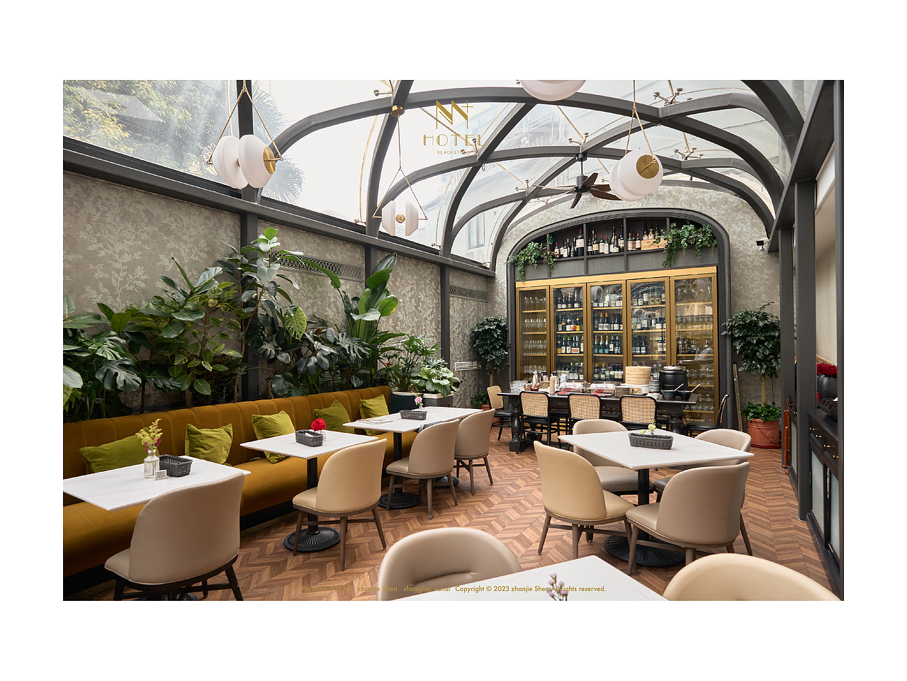 in travel | 上海黑石M+酒店