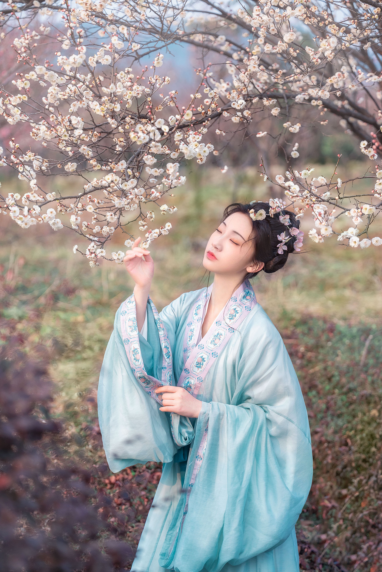梅间酒（图ZMzE1MjY4MTU2） - 人像摄影 - 站酷设计师糊涂仙人LEO原创素材 - 站酷ZCOOL