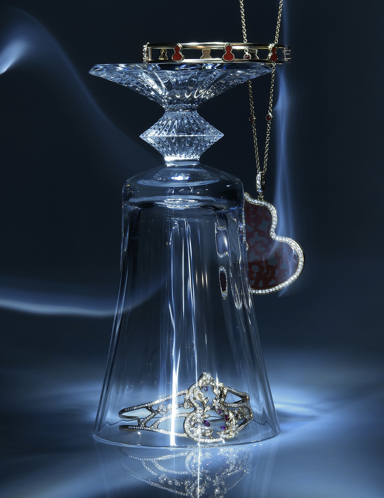 RAYLI FASHION & BEAUTY 静物大片（图ZMzM3MDY1NjA4） - 时尚/艺术摄影 - 站酷设计师逆光中的Ray原创素材 - 站酷ZCOOL