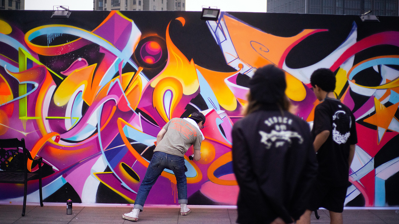 MTS涂鸦团队-我们与这个星球（图ZMjk4NzcxNzI4） - 艺术插画 - 站酷设计师MTS_GRAPHIC原创素材 - 站酷ZCOOL