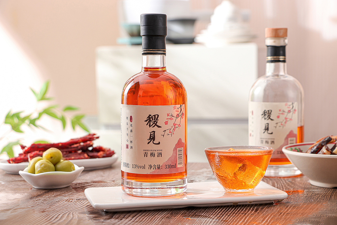 纯天然美味青梅酒花酒果酒伴手礼酒 白酒洋酒 果酒养生（图ZMzY1NjY2ODA4） - 产品摄影 - 站酷设计师光绪摄影工作室原创素材 - 站酷ZCOOL