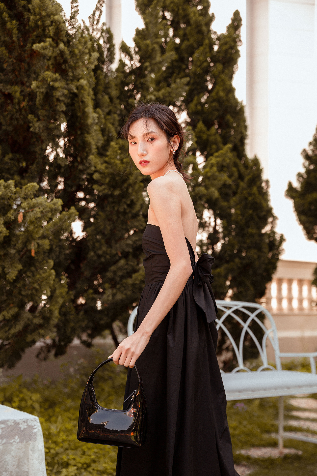 法式复古庄园外景人像形象片拍摄（图ZMzI3NjkzNzk2） - 时尚/艺术摄影 - 站酷设计师SIGN摄影DK原创素材 - 站酷ZCOOL