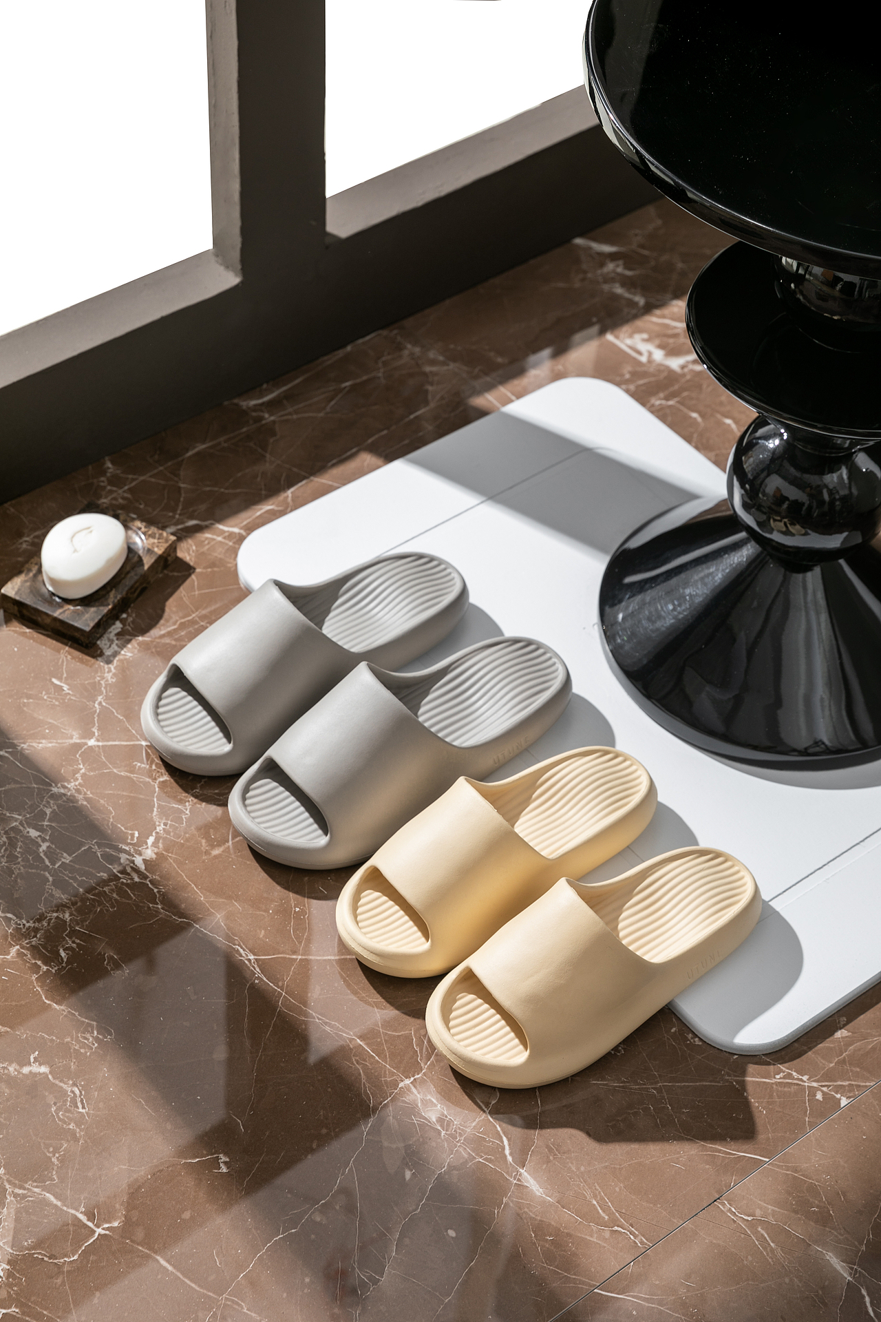 浴缸场景 浴室拖鞋（图ZMzU4MDIwMDI4） - 产品摄影 - 站酷设计师摄影师北方原创素材 - 站酷ZCOOL