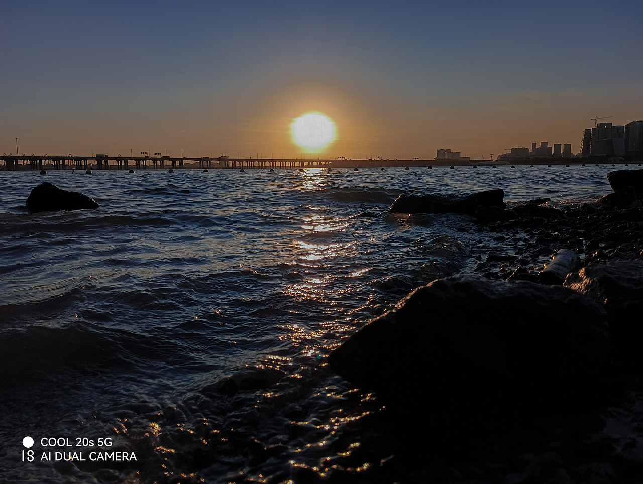 酷派 COOL 20s 5G 样张-湾区之光