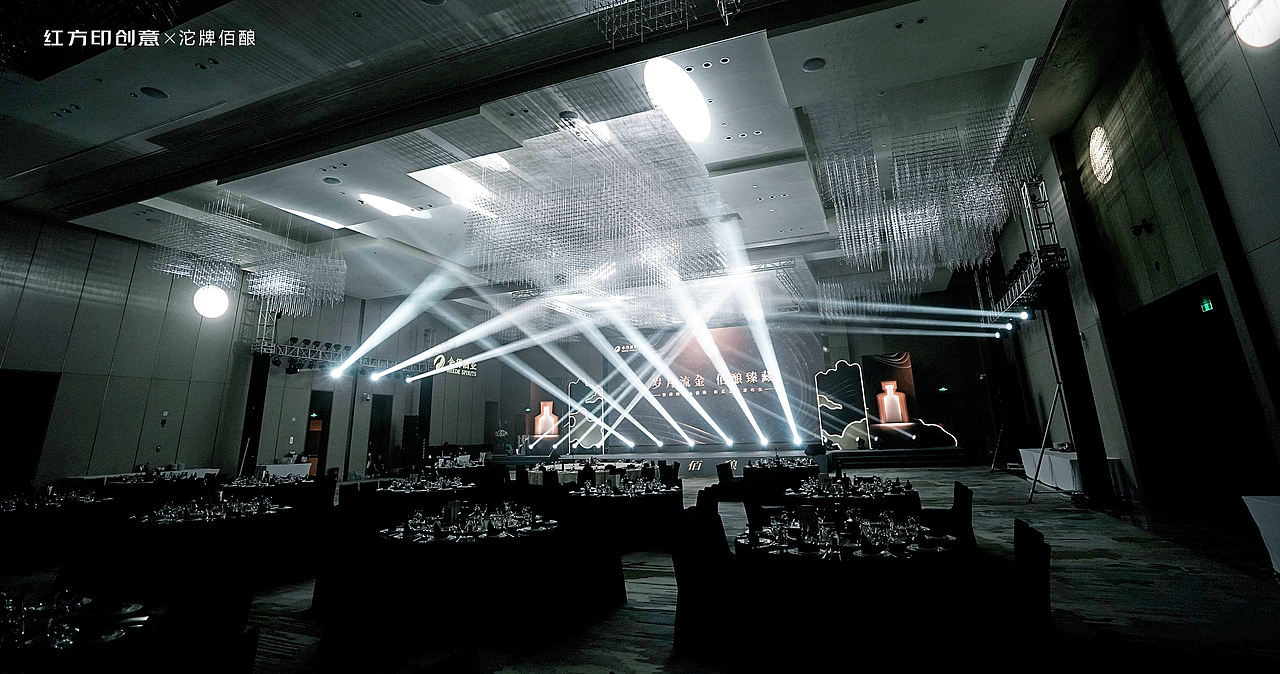 白酒包装设计-沱牌佰酿