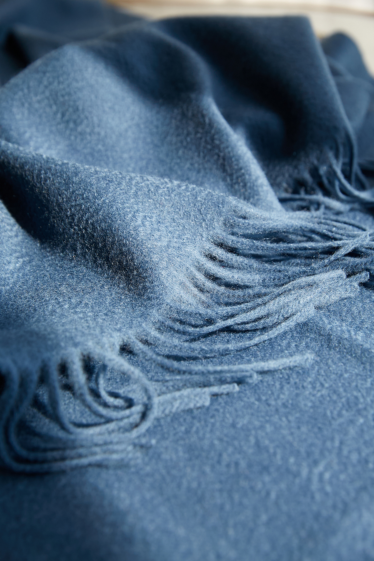 十色羊绒围巾静物拍摄