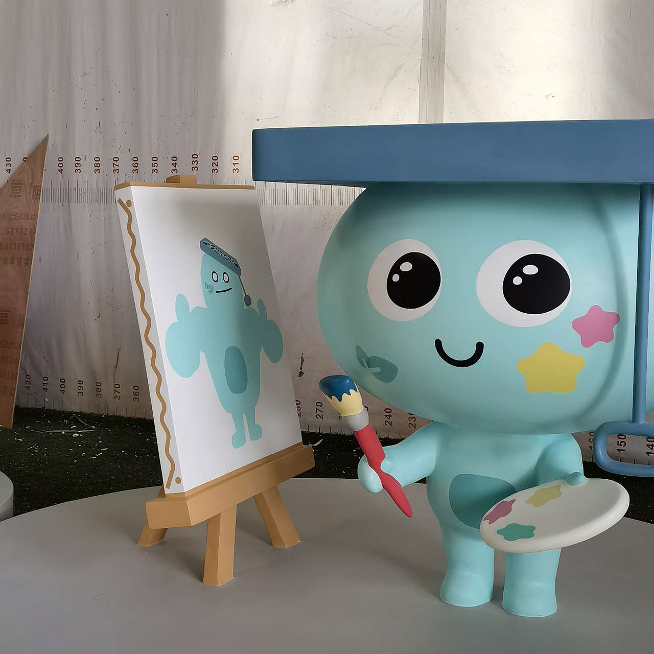 金粤玻璃钢雕塑案例分享