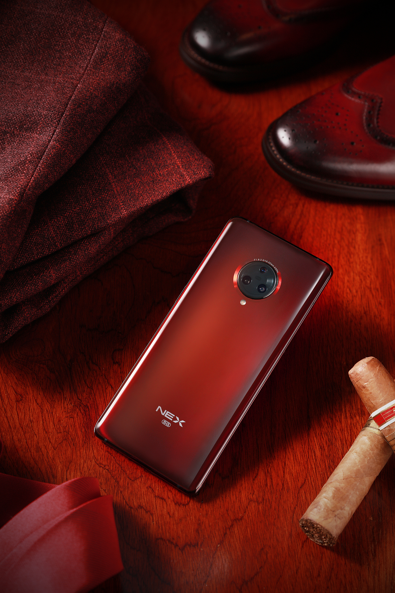 vivo&iQOO丨琥珀橙&幻影蓝~（图ZMzY4NTU0MTA4） - 产品摄影 - 站酷设计师摄影师苏徕原创素材 - 站酷ZCOOL