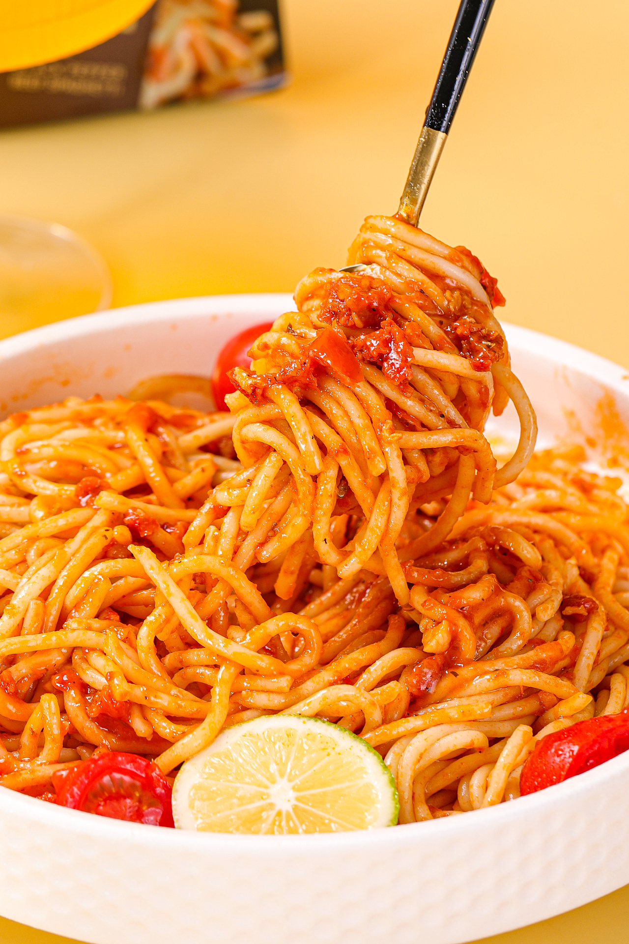 速食拌面意大利面意面 番茄肉酱面 牛肉面 黑胡椒意面（图ZMzU4MDQxMzQ4） - 美食摄影 - 站酷设计师光绪摄影工作室原创素材 - 站酷ZCOOL