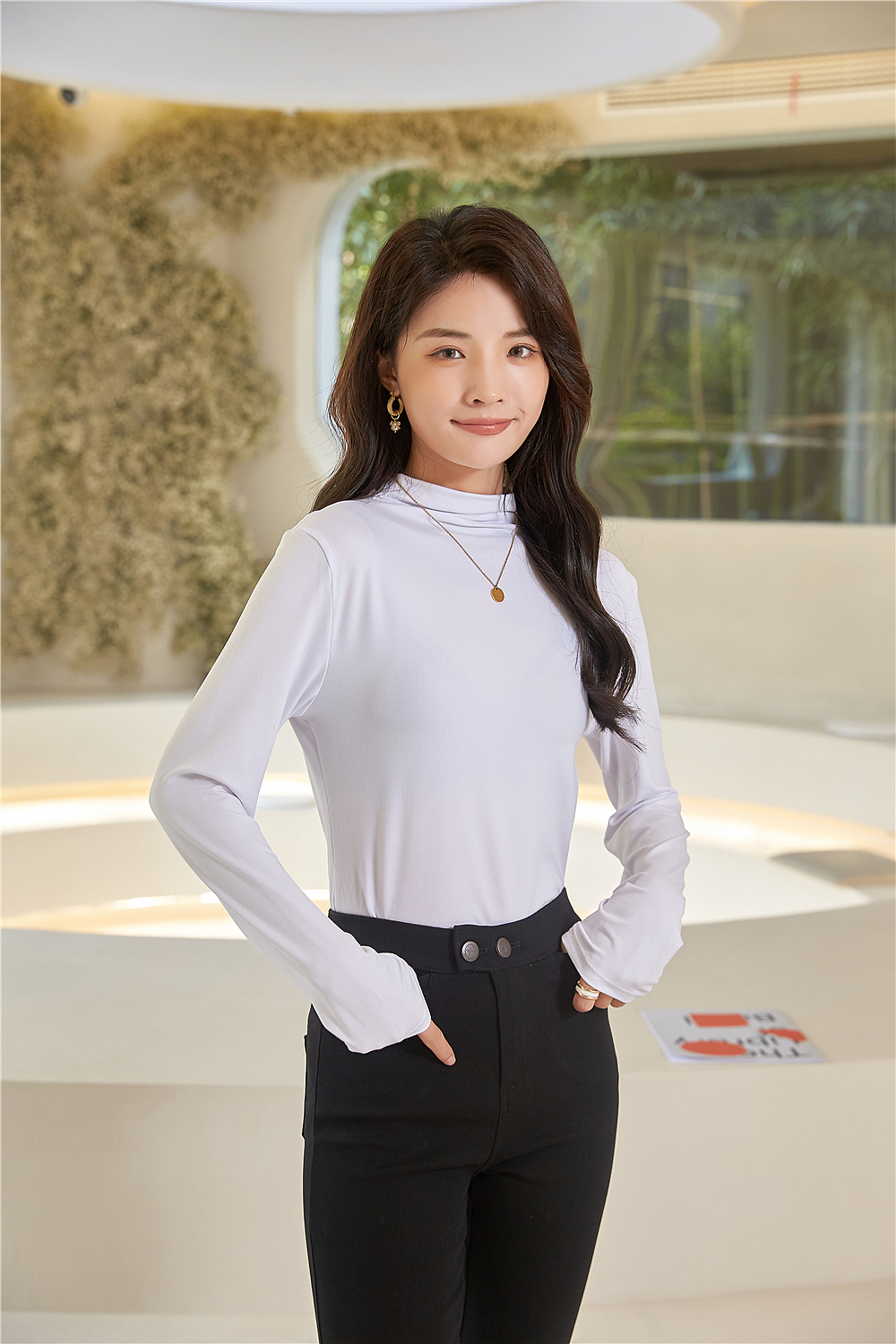 义乌打底衫女模拍摄,居家实景模特拍照公司