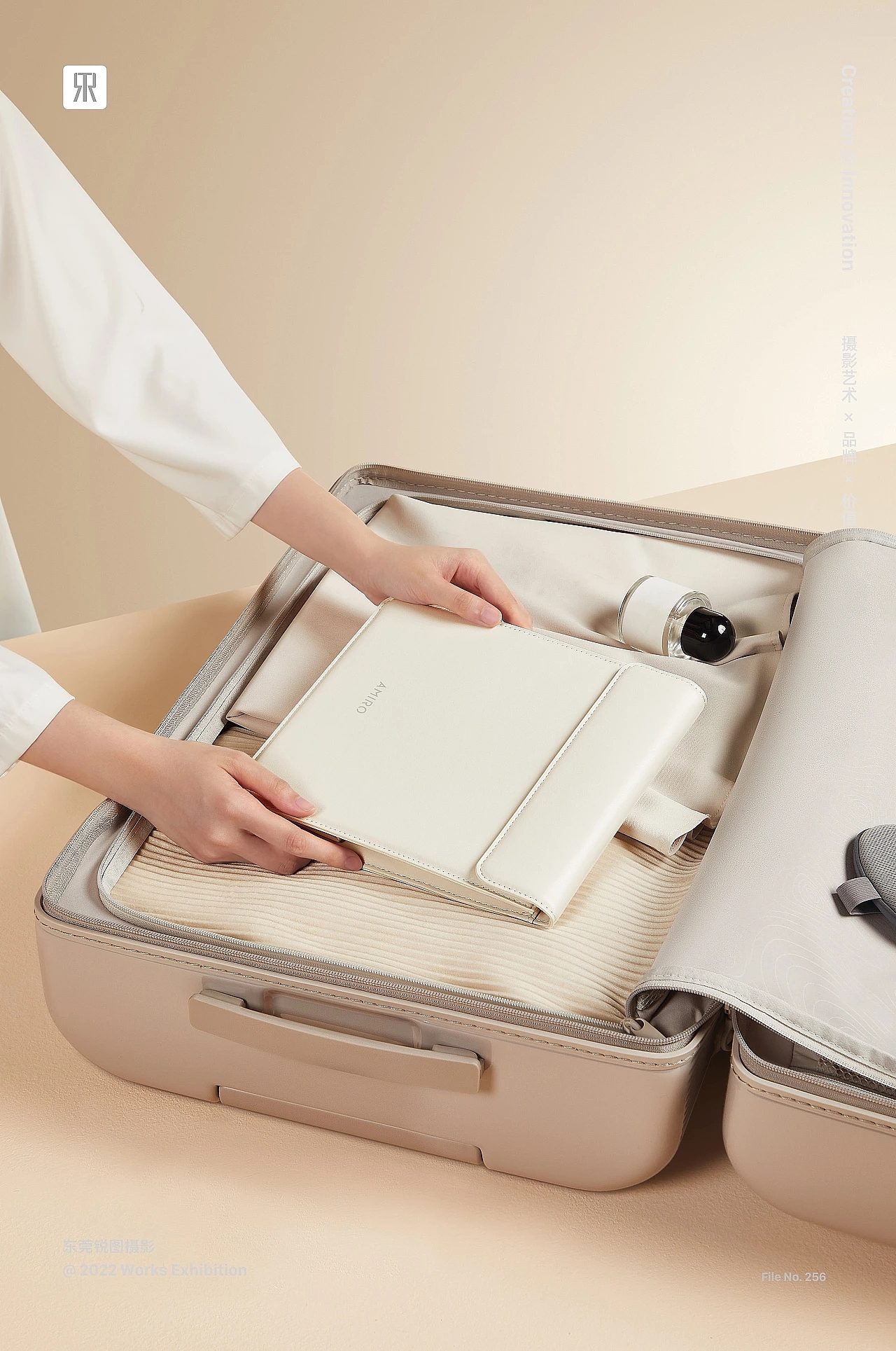 化妆镜 ✖ 锐图产品摄影 -美妆彩妆包包拍照 AMIRO觅光（图ZMzM0Njk5ODc2） - 产品摄影 - 站酷设计师东莞电商产品摄影原创素材 - 站酷ZCOOL