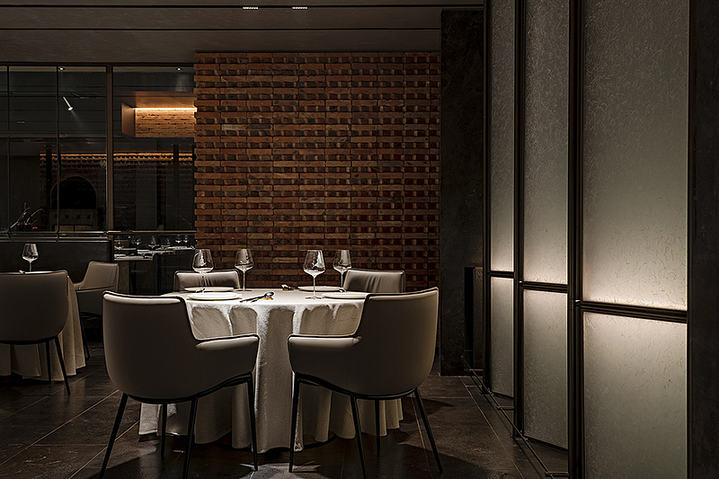 屋里门外 吴为｜传统探寻，艺术求索 四季民福臻选店（图ZMzYzNTg3NjQ0） - 酒店餐饮设计 - 站酷设计师Narjeeling原创素材 - 站酷ZCOOL