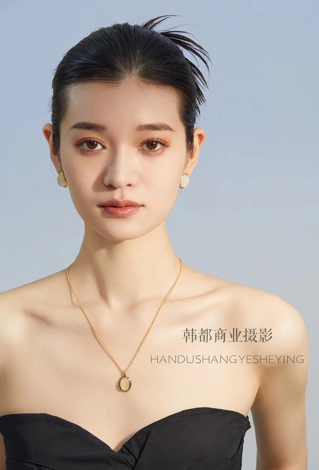 韩都商业摄影---模特耳环拍摄效果图（图ZMzIyNDQxNzQw） - 产品摄影 - 站酷设计师韩都商业摄影原创素材 - 站酷ZCOOL