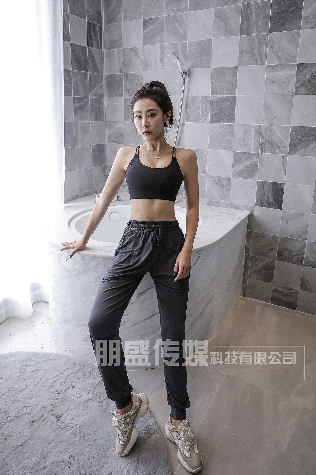 朋盛传媒|健身服拍摄 模特:小白