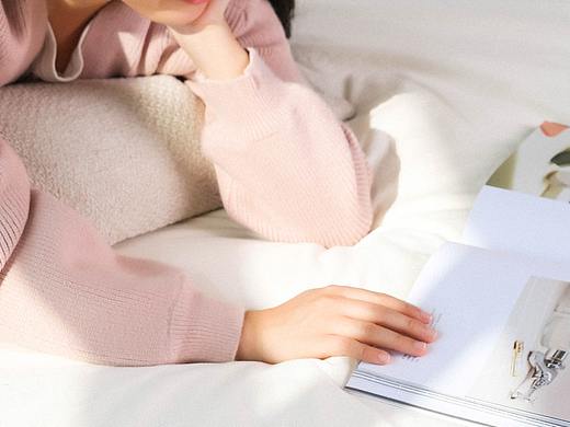 绿联迷你移动电源（个人主页-ZNDA2NDQxMDA=） - 产品摄影 - 站酷设计师摄影师王一颗原创素材 - 站酷ZCOOL