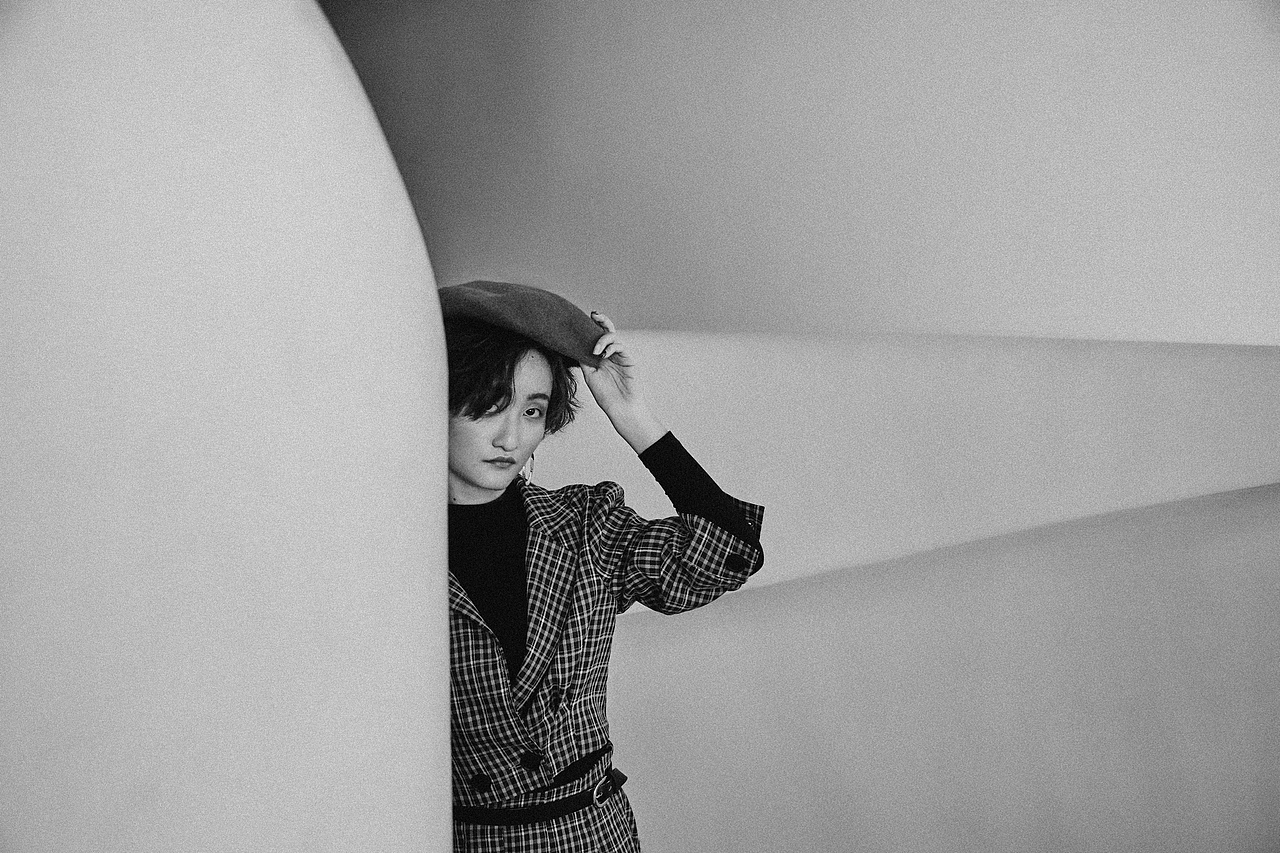 藏在黑白缝隙 黑白人像写真 高级感写真