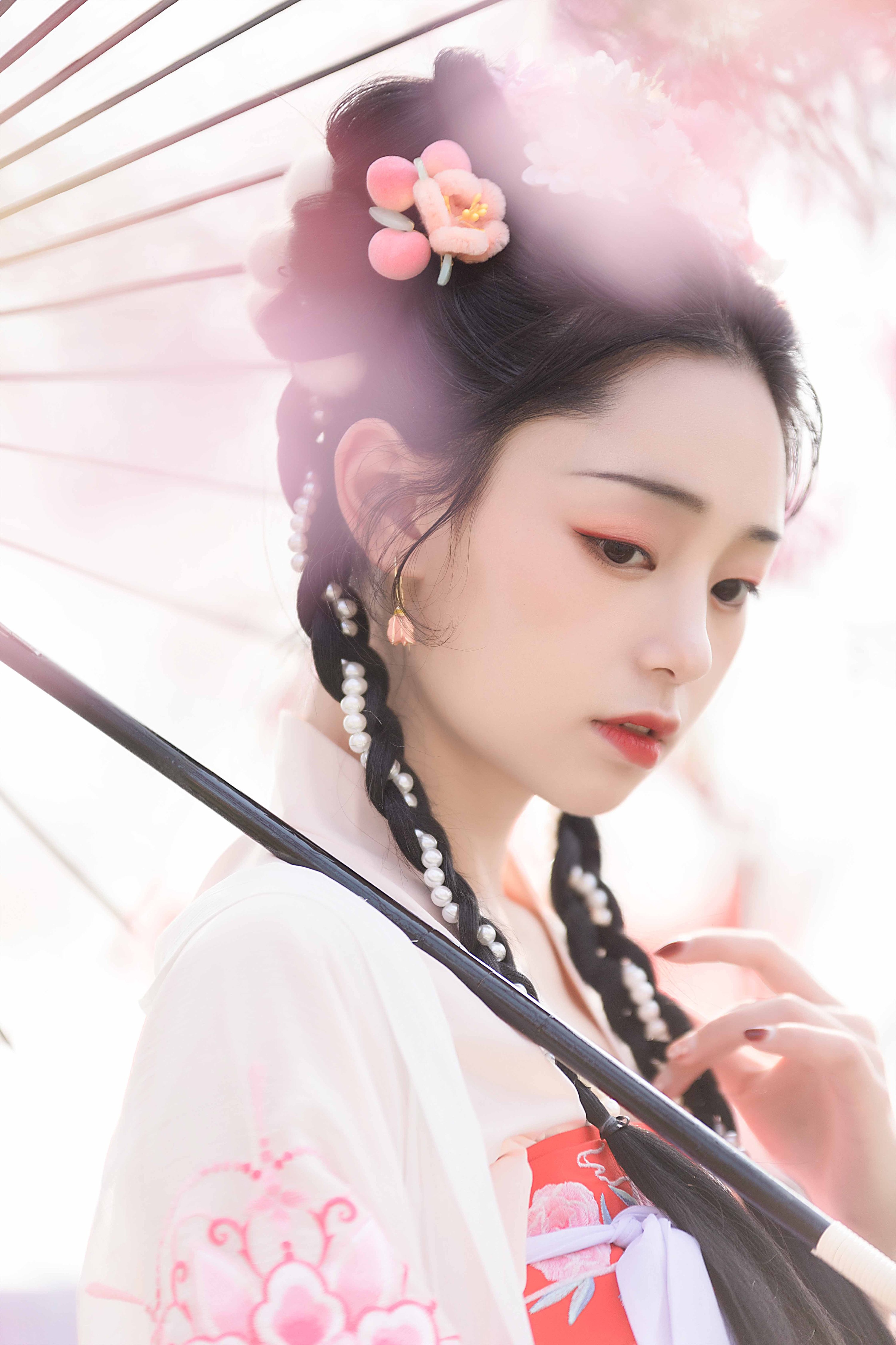 桃花依旧笑春风 古风汉服系列作品|摄影|人像摄影|limo摄影工作室