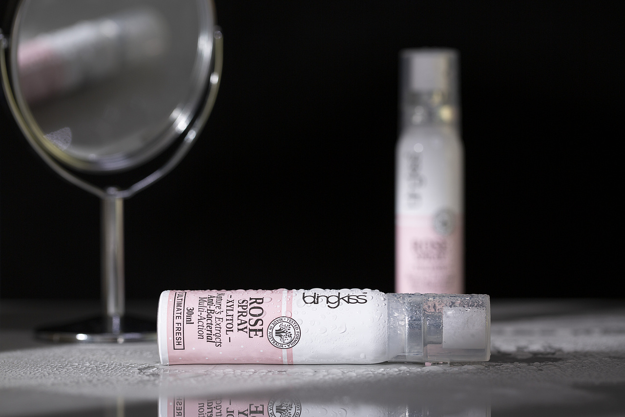 玫瑰口腔喷雾 蜂胶口腔喷雾 蜂胶口腔喷雾（图ZMjI5ODc1OTc2） - 产品摄影 - 站酷设计师有间图片社原创素材 - 站酷ZCOOL