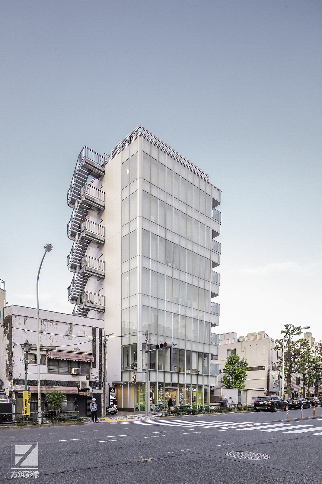 日本街拍建筑（图ZMTkzNjk3NjA4） - 环境/建筑摄影 - 站酷设计师上海方筑影像原创素材 - 站酷ZCOOL