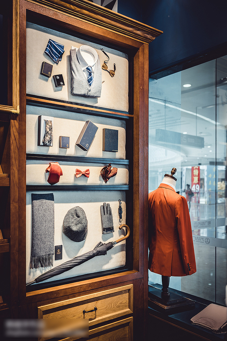 麦梯定制服装男装西装店镇江万达广场门店装修