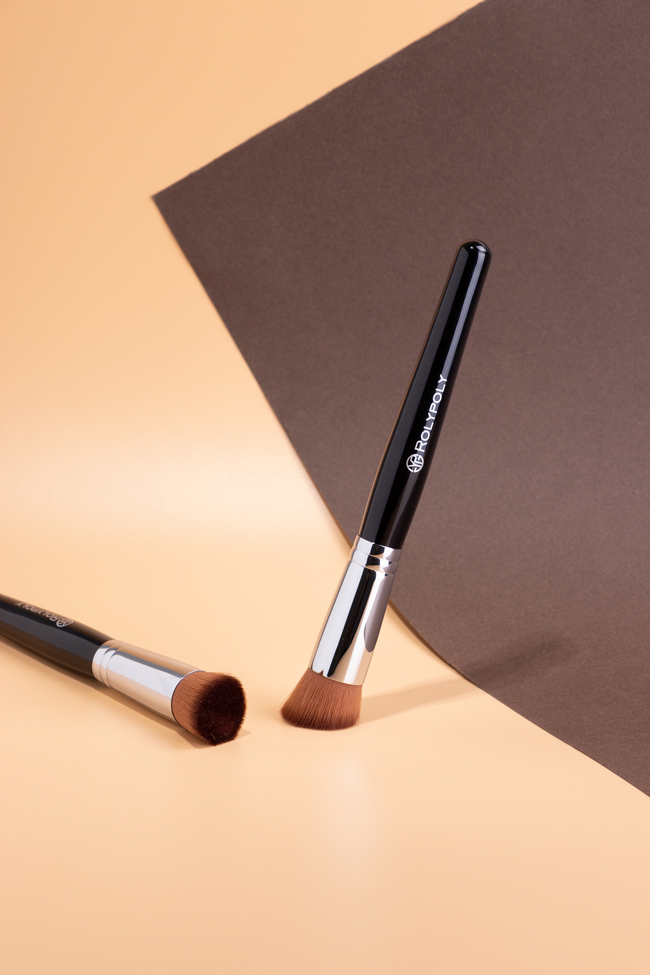 斜头圆面粉底刷|摄影|产品摄影|以梦为马szx - 原创作品 - 站酷