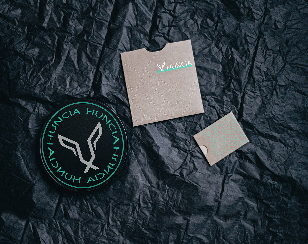 HUNCIA，站在潮流食物链的顶端 | 贺冰凇作品（图ZMjY3MTYwNTk2） - 品牌 - 站酷设计师贺冰凇原创素材 - 站酷ZCOOL