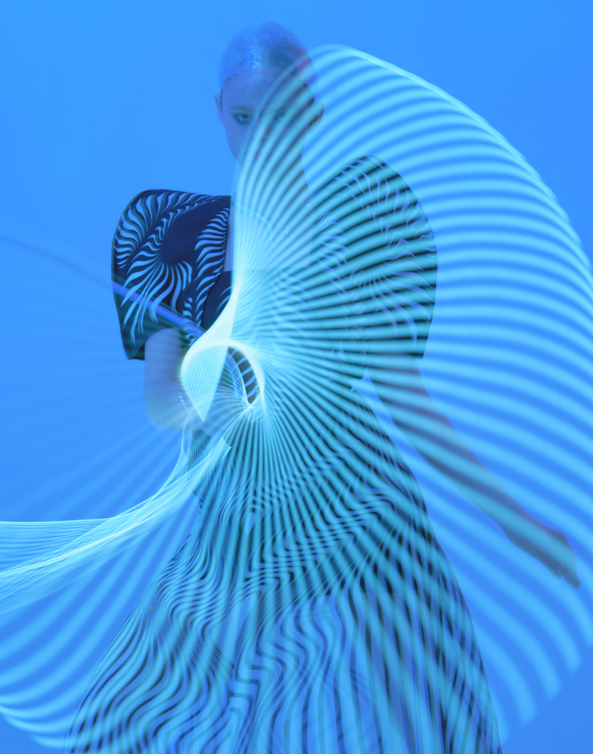 一组未来感时尚大片创作