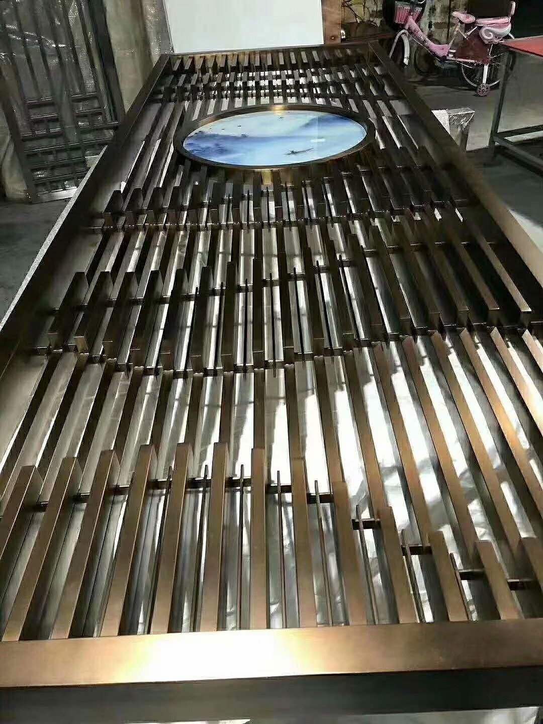 从古至今备受欢迎的青古铜不锈钢屏风（图ZMjUzNjYyMzAw） - 建筑设计 - 站酷设计师锢雅18566019743原创素材 - 站酷ZCOOL