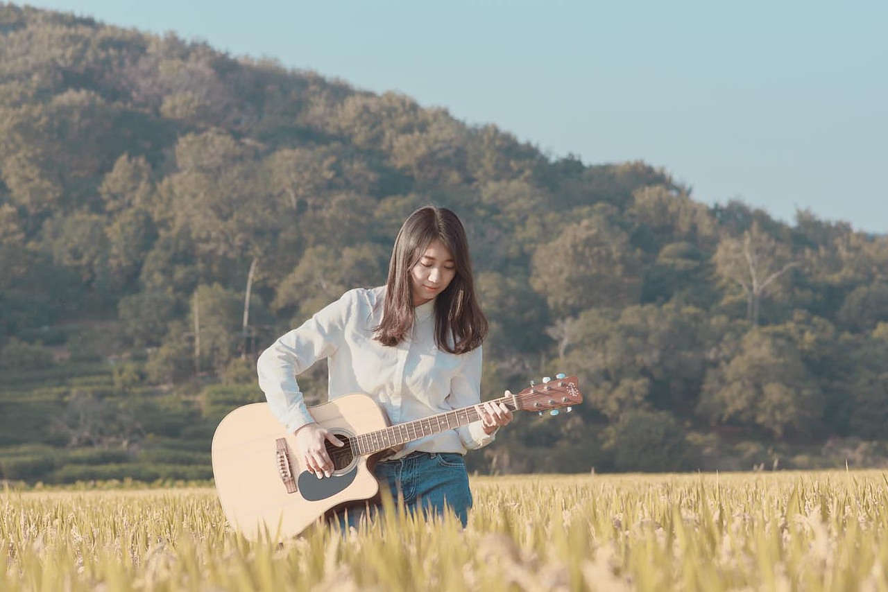 in the fall（圖ZNjM1NTc4MjA=） - 人像攝影 - 站酷設計師xiaowood原創(chuàng)素材 - 站酷ZCOOL