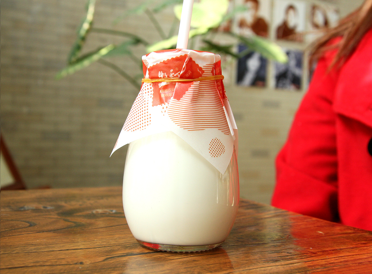 牧天下老式酸奶包装