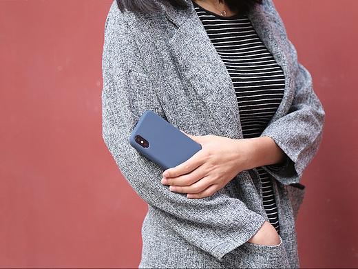 笔尖 Touch 1 液态硅胶手机保护壳-午夜蓝（人物场景）