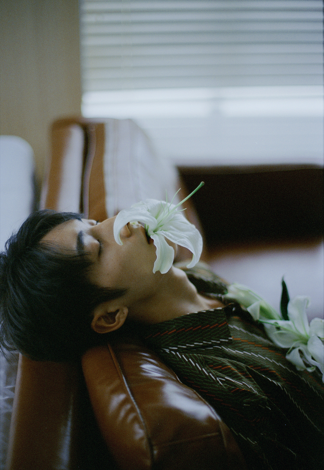 半岛铁盒2（图ZMzA3NDMwNzA4） - 人像摄影 - 站酷设计师浮光Discrete原创素材 - 站酷ZCOOL