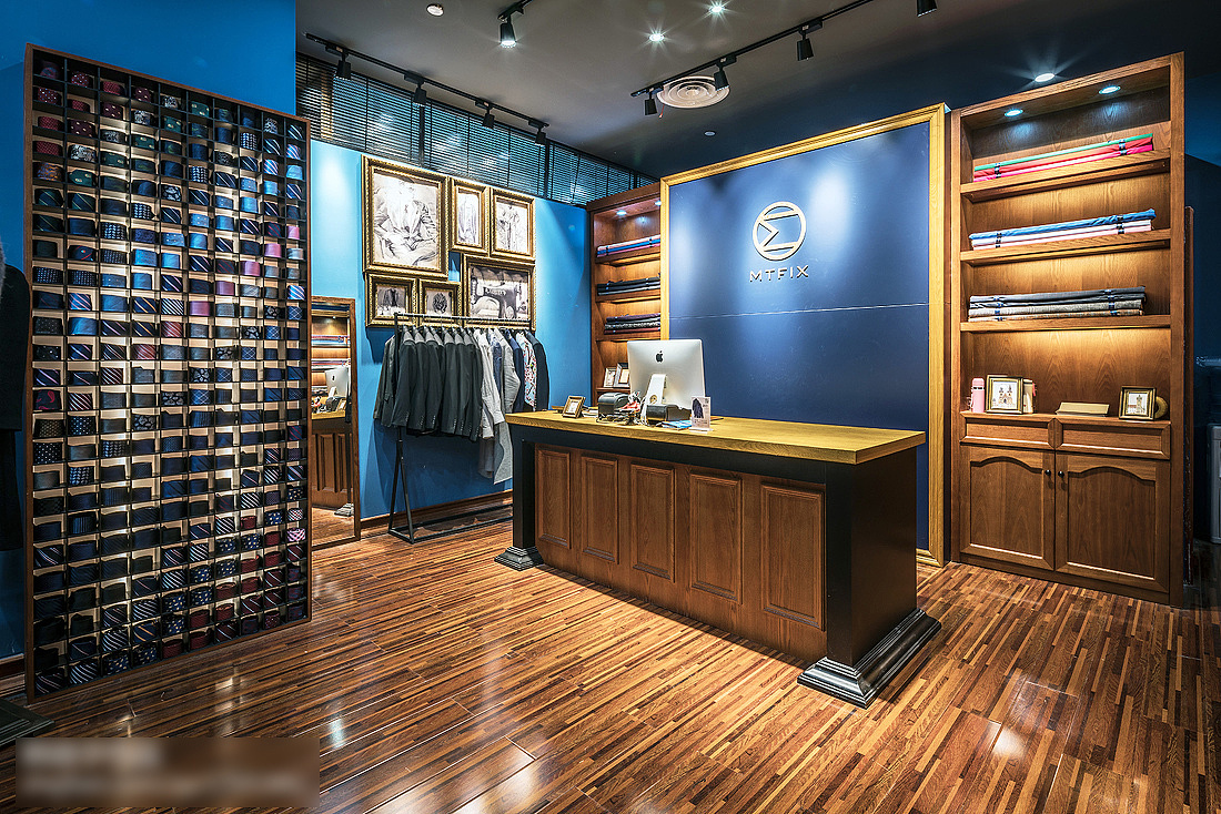 麦梯定制服装男装西装店南京茂业门店装修