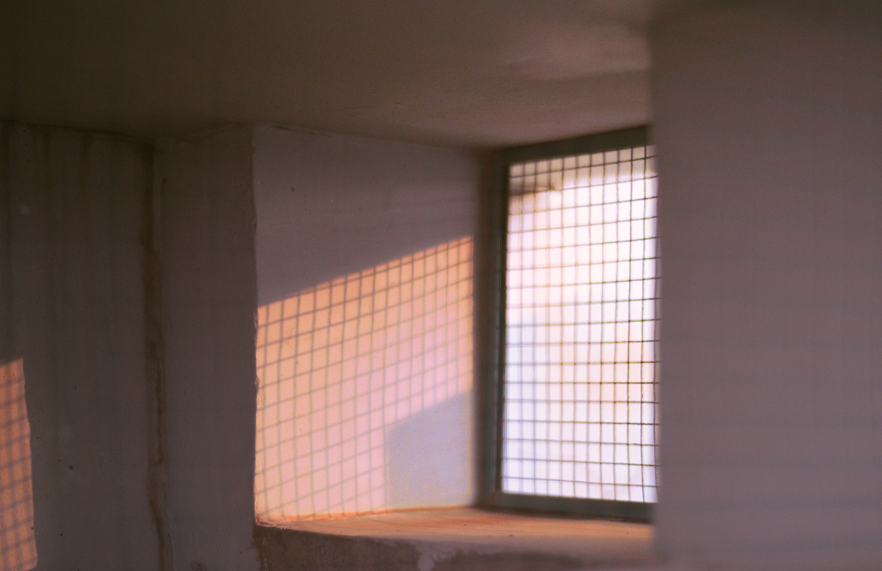 天台可能是一个能存放各种情绪的好地方