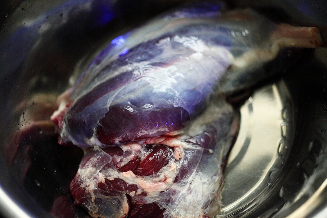 菜男百香卤牛腱,大口吃肉的快感,略带点狂野