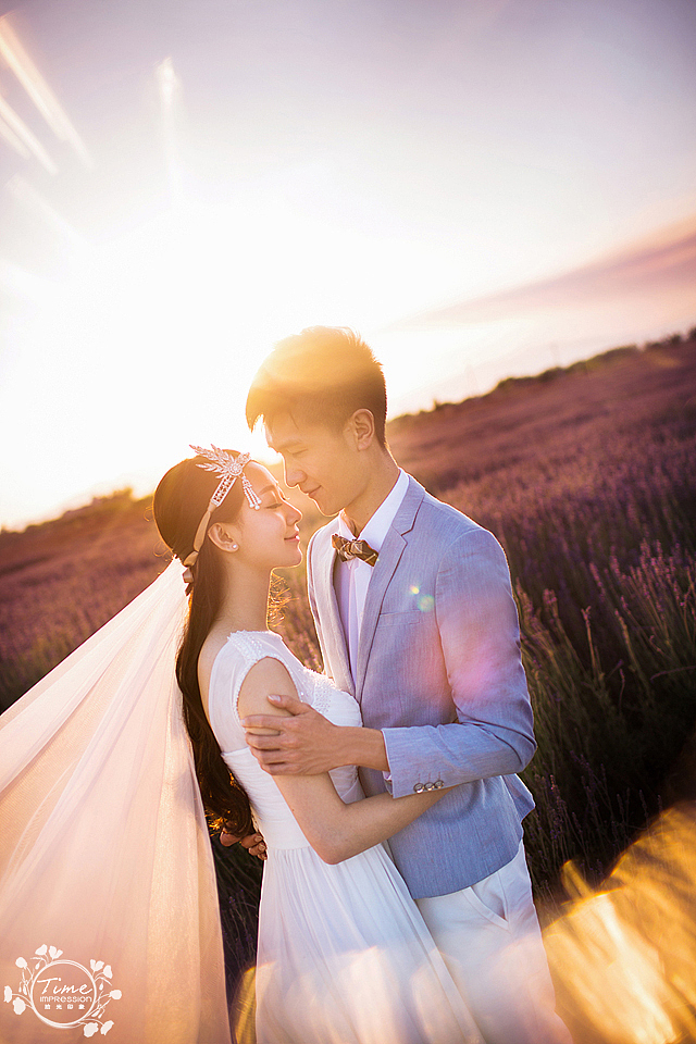 爱是一场紫色的梦境