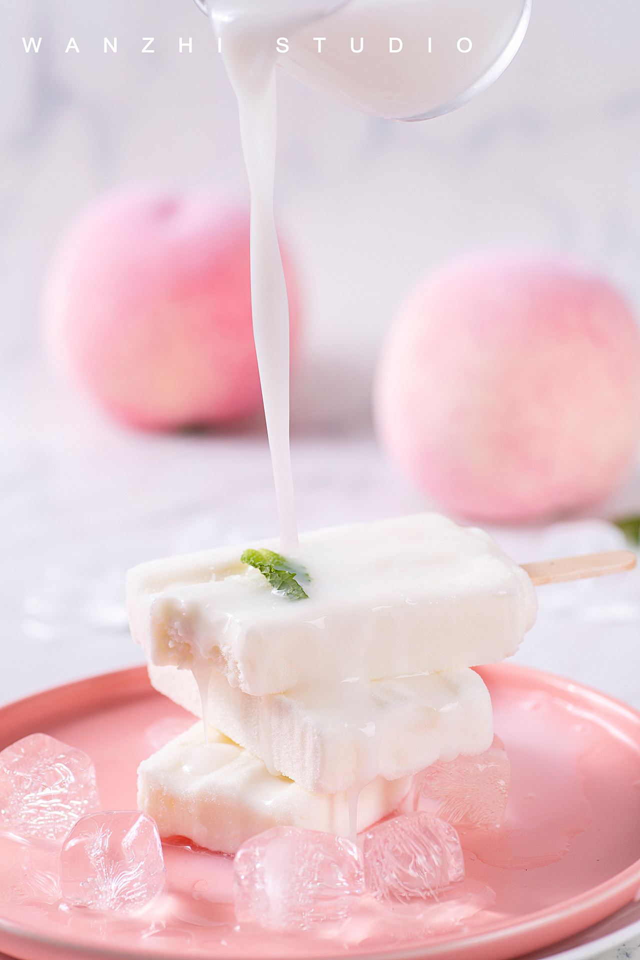 泰蓝冰激凌-水蜜桃酸奶