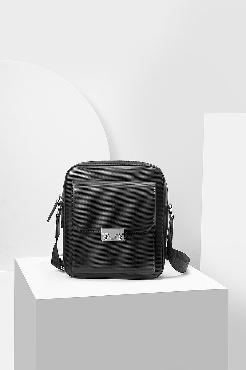 来菲视觉 男包场景拍摄 男包摄影 场景摄影