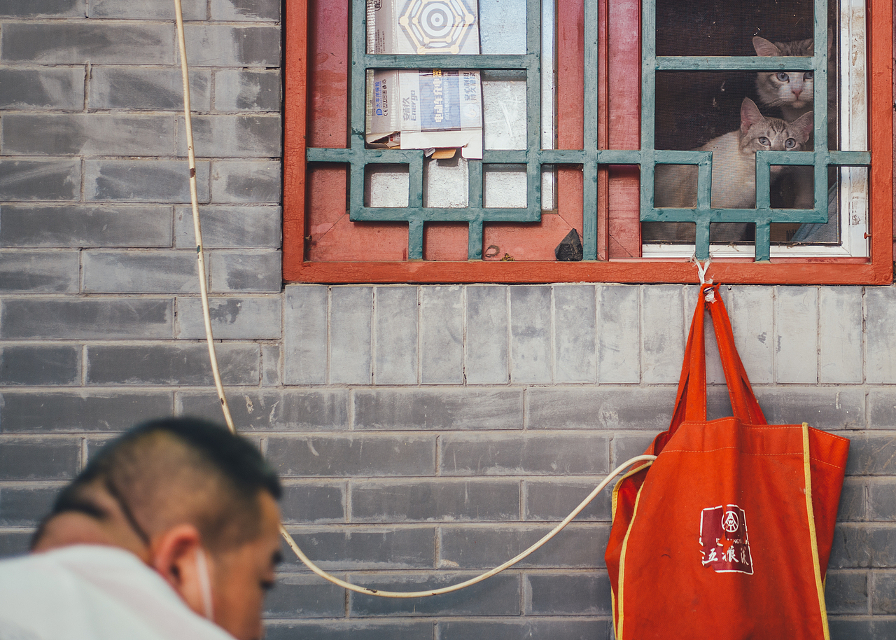 街头摄影 | 生活中有趣的瞬间（图ZMzAwNzAxMzA4） - 人文/纪实摄影 - 站酷设计师可能是罐头原创素材 - 站酷ZCOOL