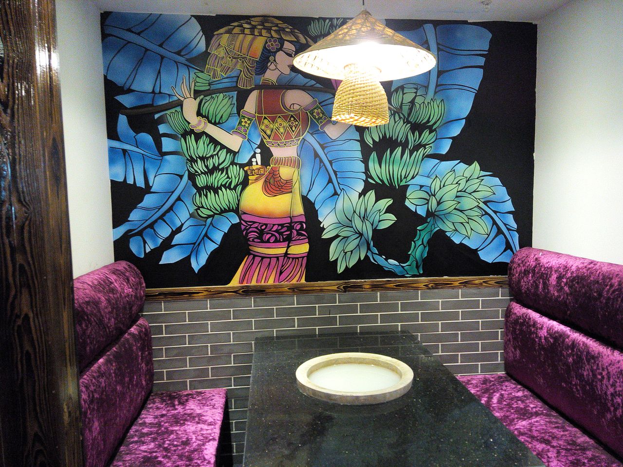 一组傣族风情墙绘作品